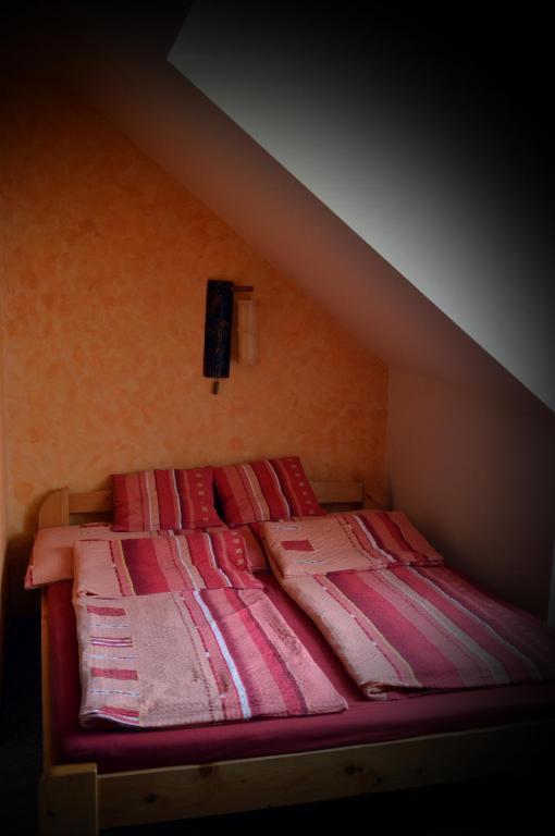 Flamingo Vendeghaz Bed & Breakfast เอ็กเกอร์ ภายนอก รูปภาพ